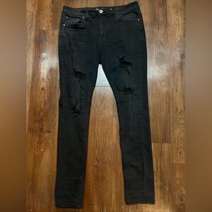 Serenede Fitted Black Denim Distressed Jeans - 34